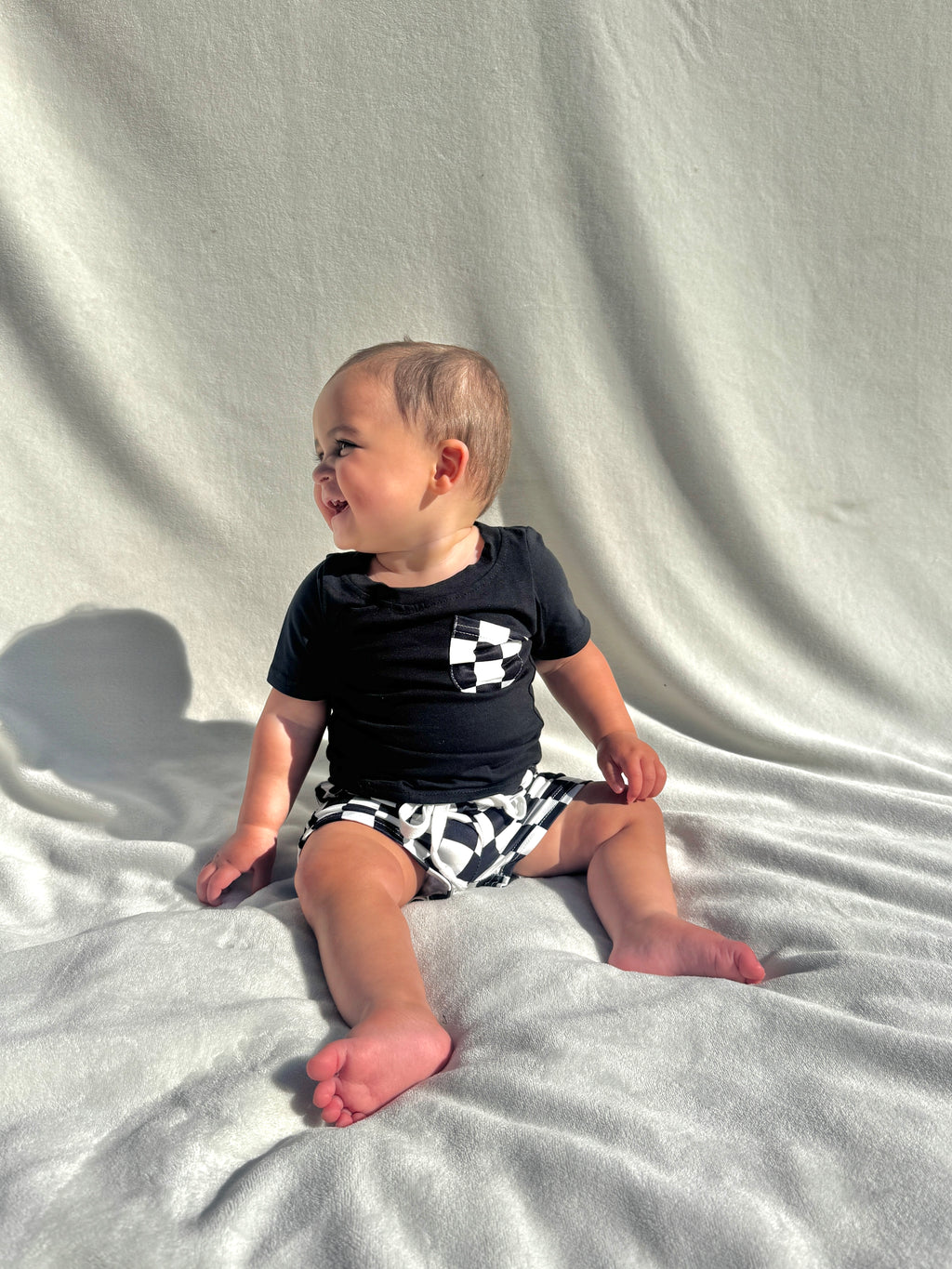 Black and White Checkered Set